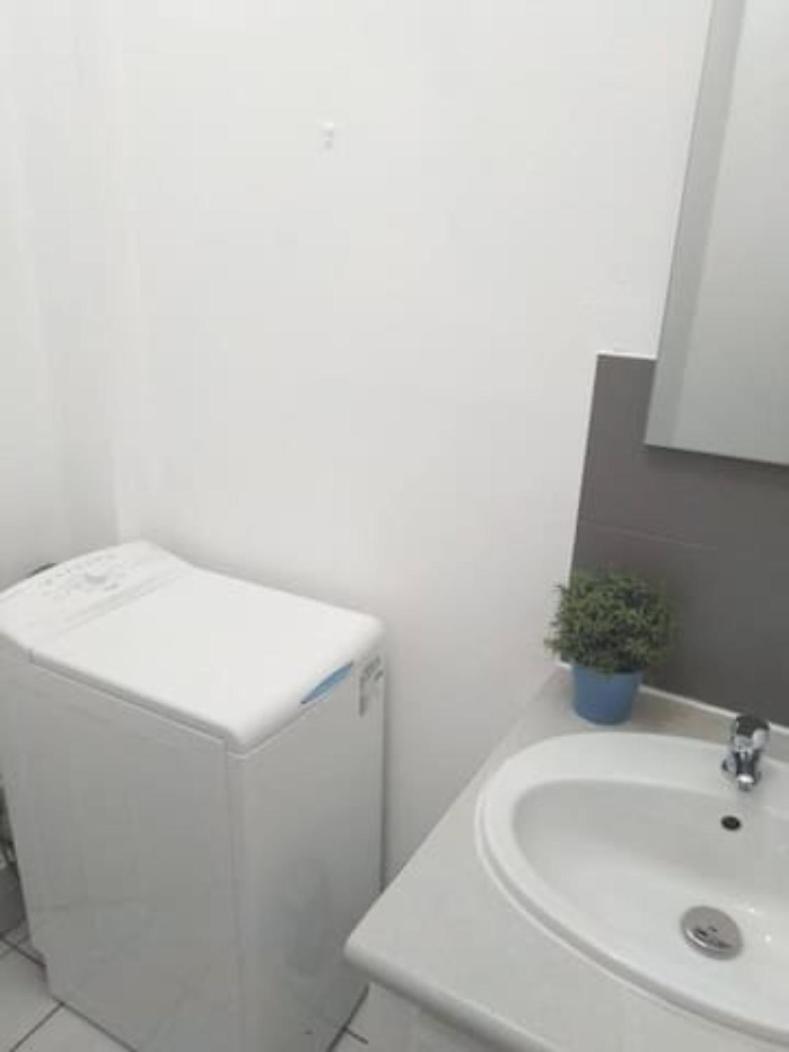 Studio Proche Centre Ville Ле-Ман Номер фото